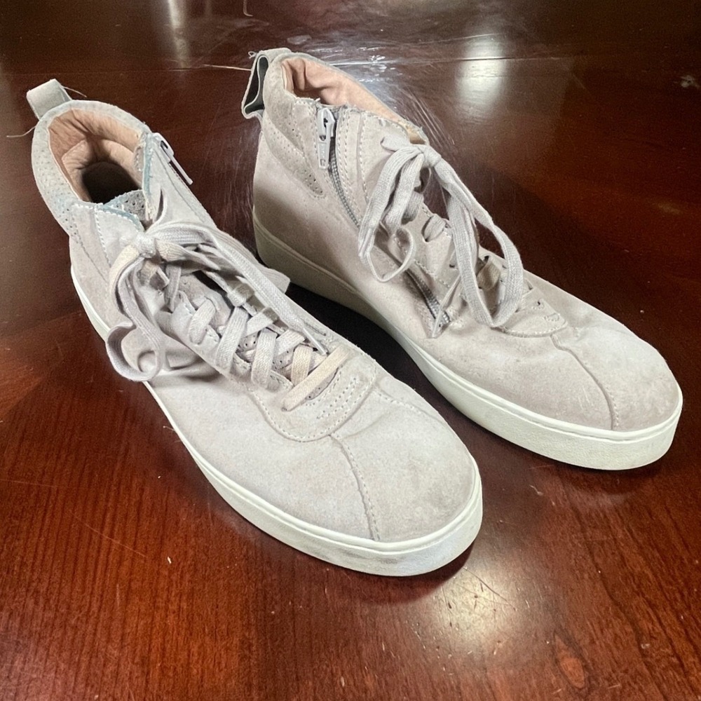 Vionic Jenning Grey Suede High Top Zip Sneakers TVW5257 Womens 9.5 Guc